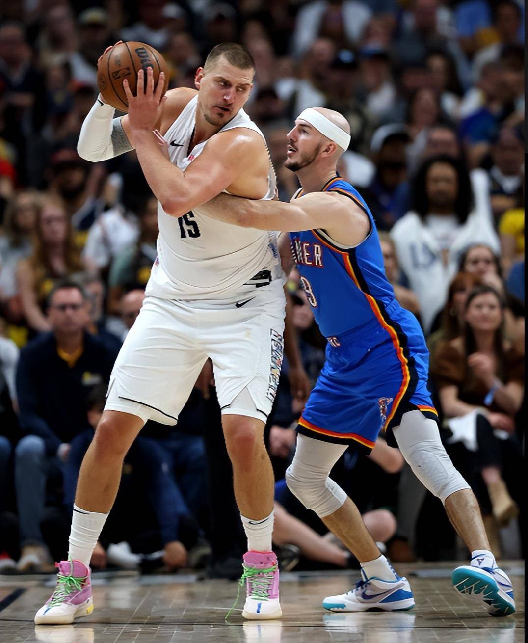 低碳设施的 低碳设施的