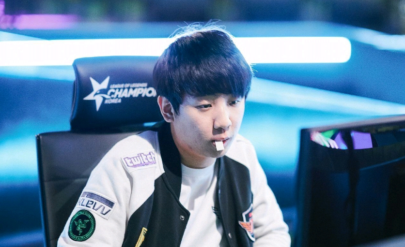 烽火问鼎 烽火问鼎