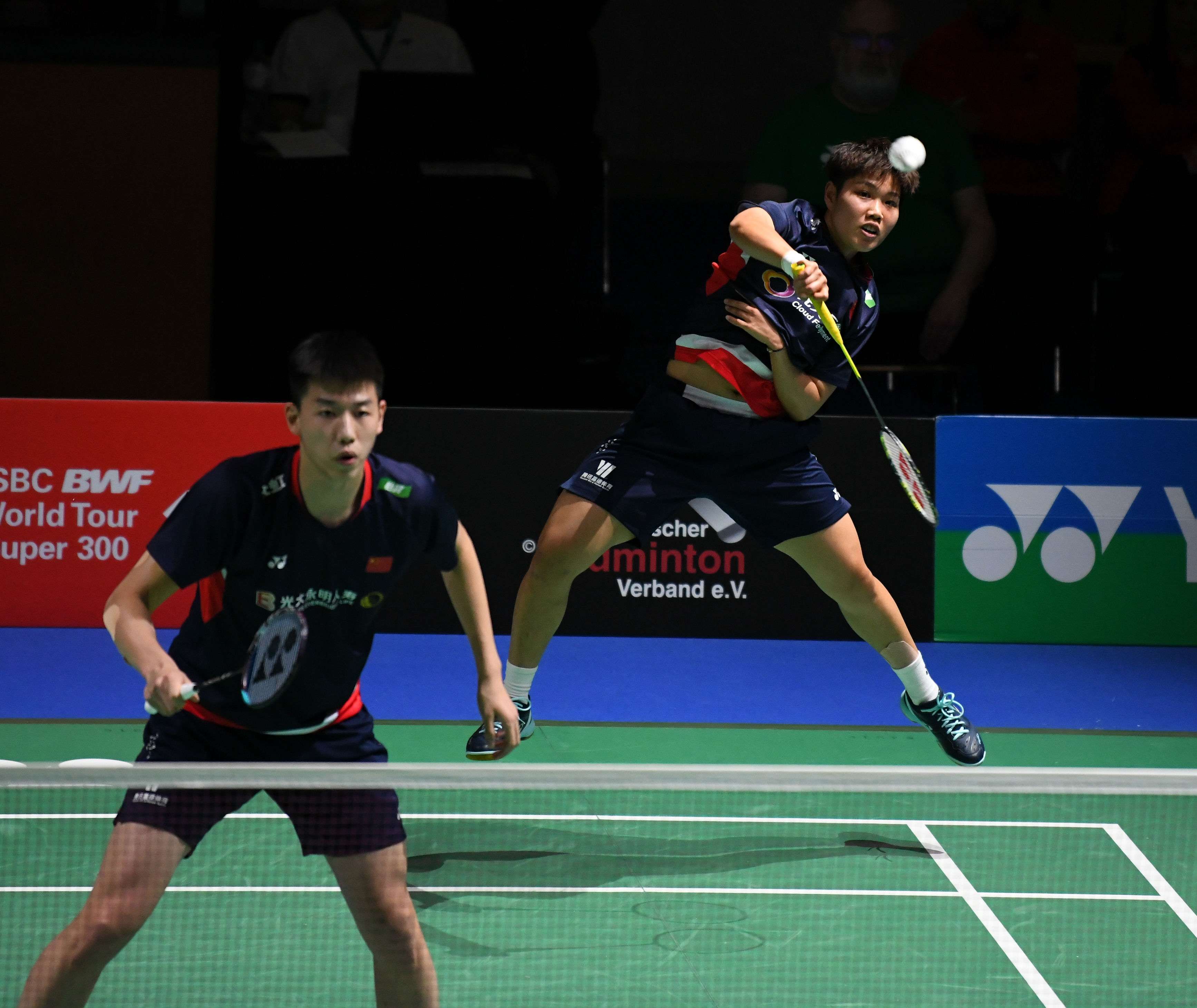 方面仍面临 方面仍面临